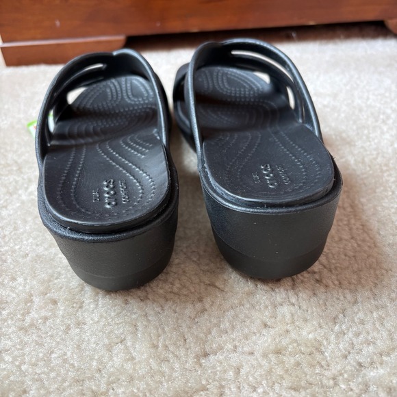Crocs Sanrah Strappy Wedge Sandals Black Women's Size 7 Comfort Slip On NWT - Picture 4 of 11